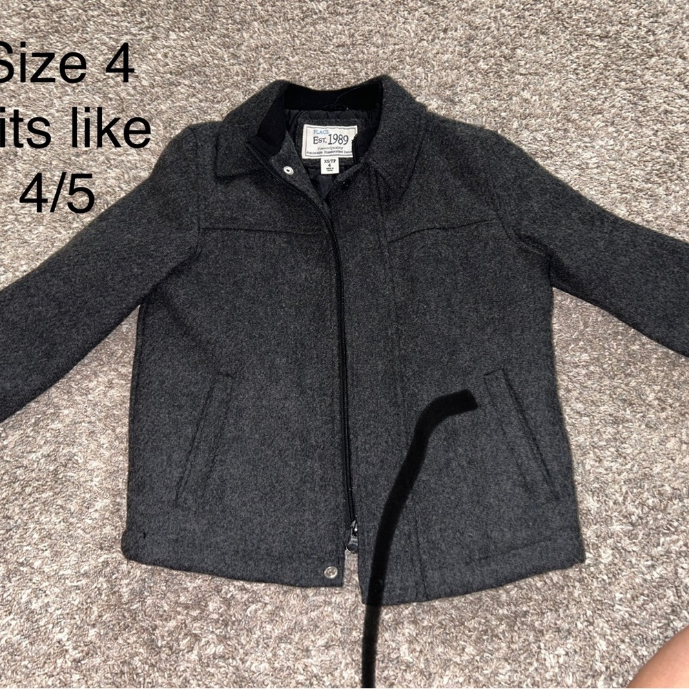 Children’s place pea coat charcoal grey size 4t